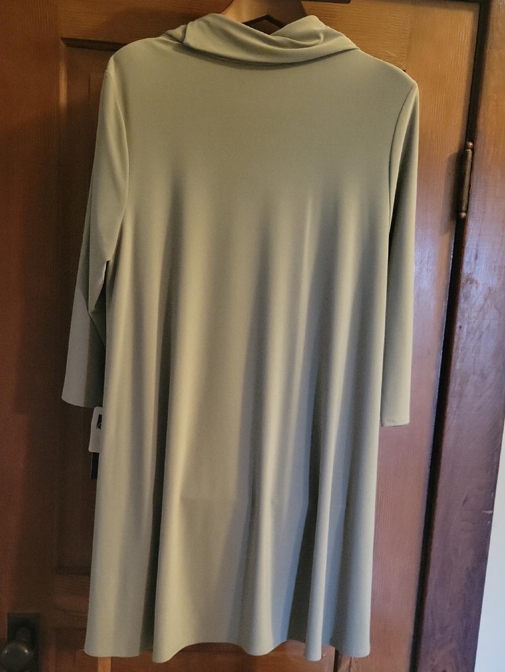Joseph Ribkoff tunic - Picture 4 of 9
